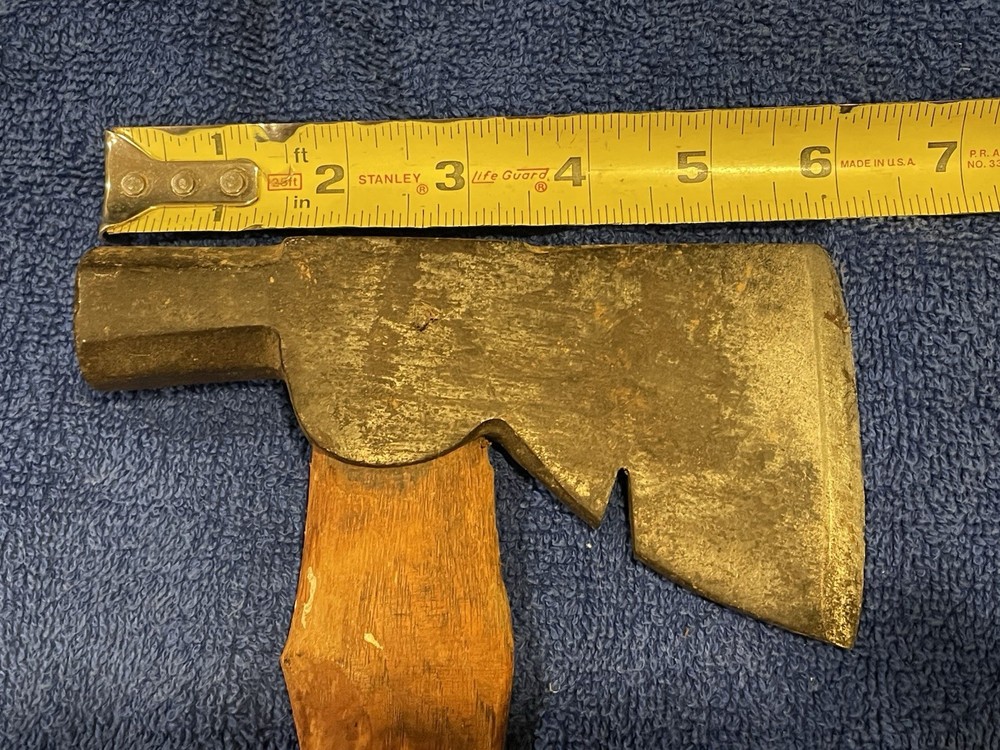 Vintage KELLY AXE TOOL Co Roofing Hatchet Hammer Combo Nail Puller