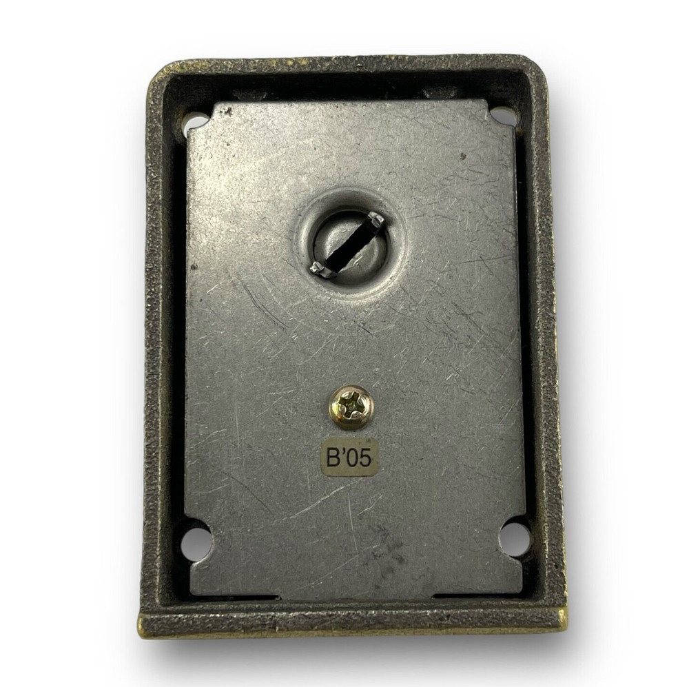 SEGAL Iron Deadbolt and Night Latch