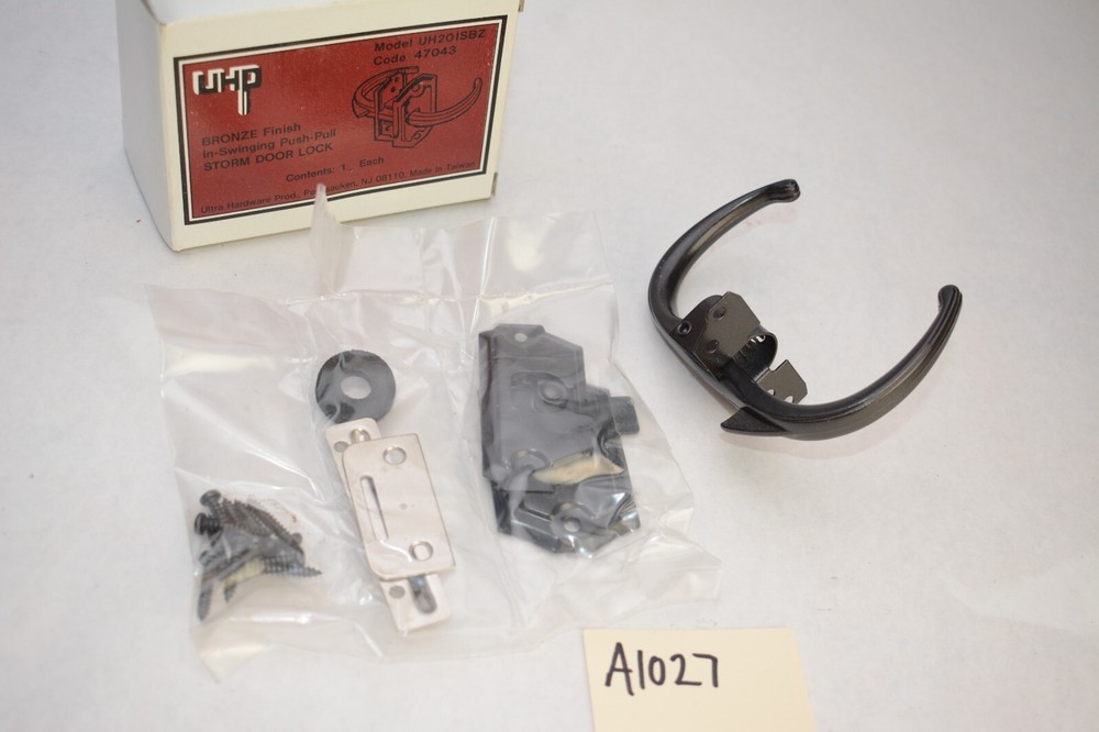 In swinging Push pull Screen Storm Door Latch Handle lock Night Lock Lever