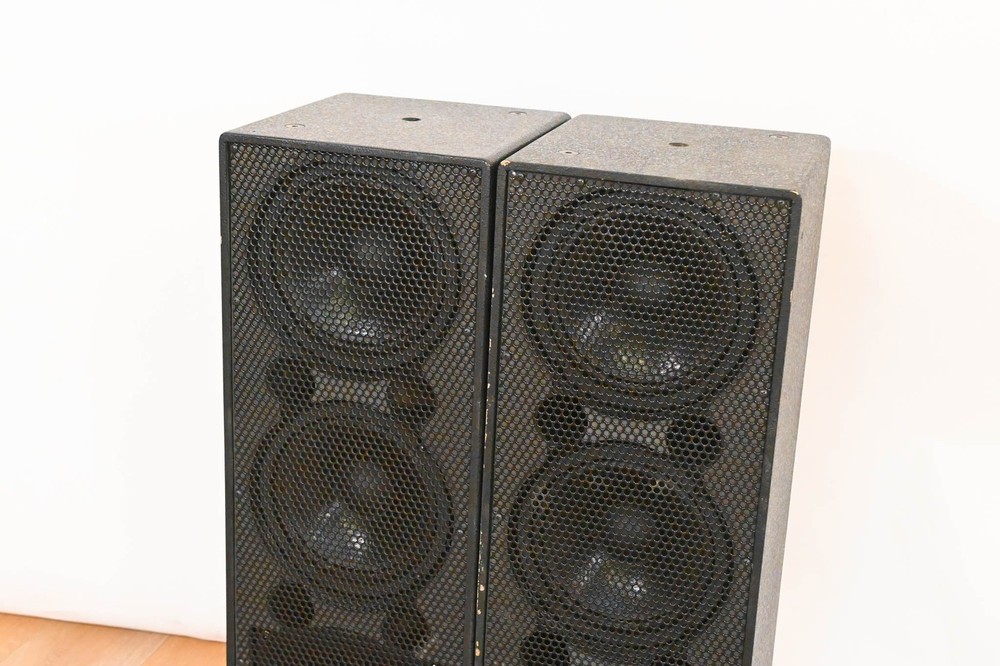 EAW UB82e 2-Way Passive Full Range Loudspeaker (PAIR) CG01XK9
