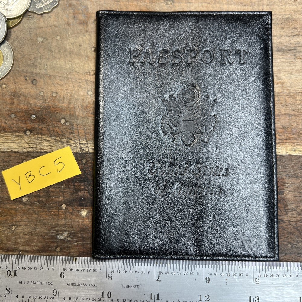 Vintage Day Timer Leather Passport Fold - Light Use