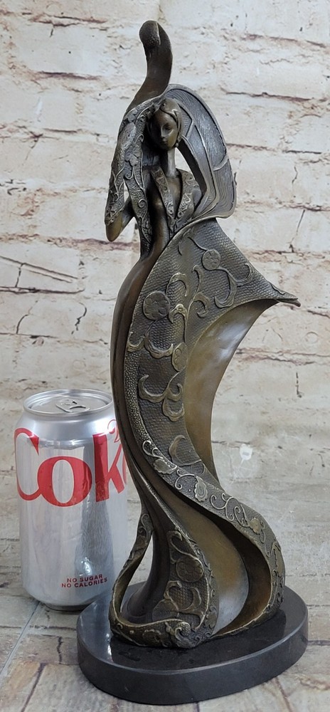 Handcrafted Museum Quality Classic Artwork Signed Original Bronze Sculpture