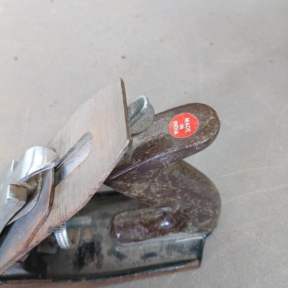 Unknown Brand no.4 size plane