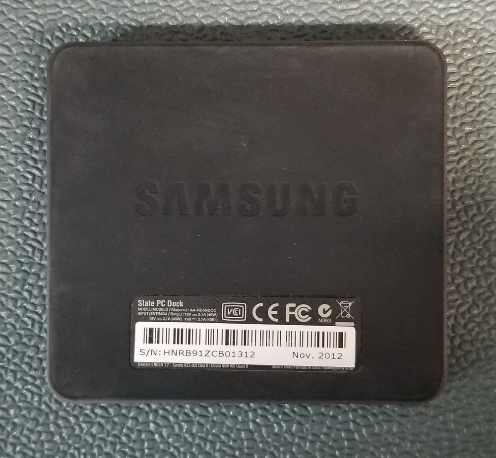 Samsung AA-RD5NDOC Electronics SLATE PC Docking Station (Black) Unit Only