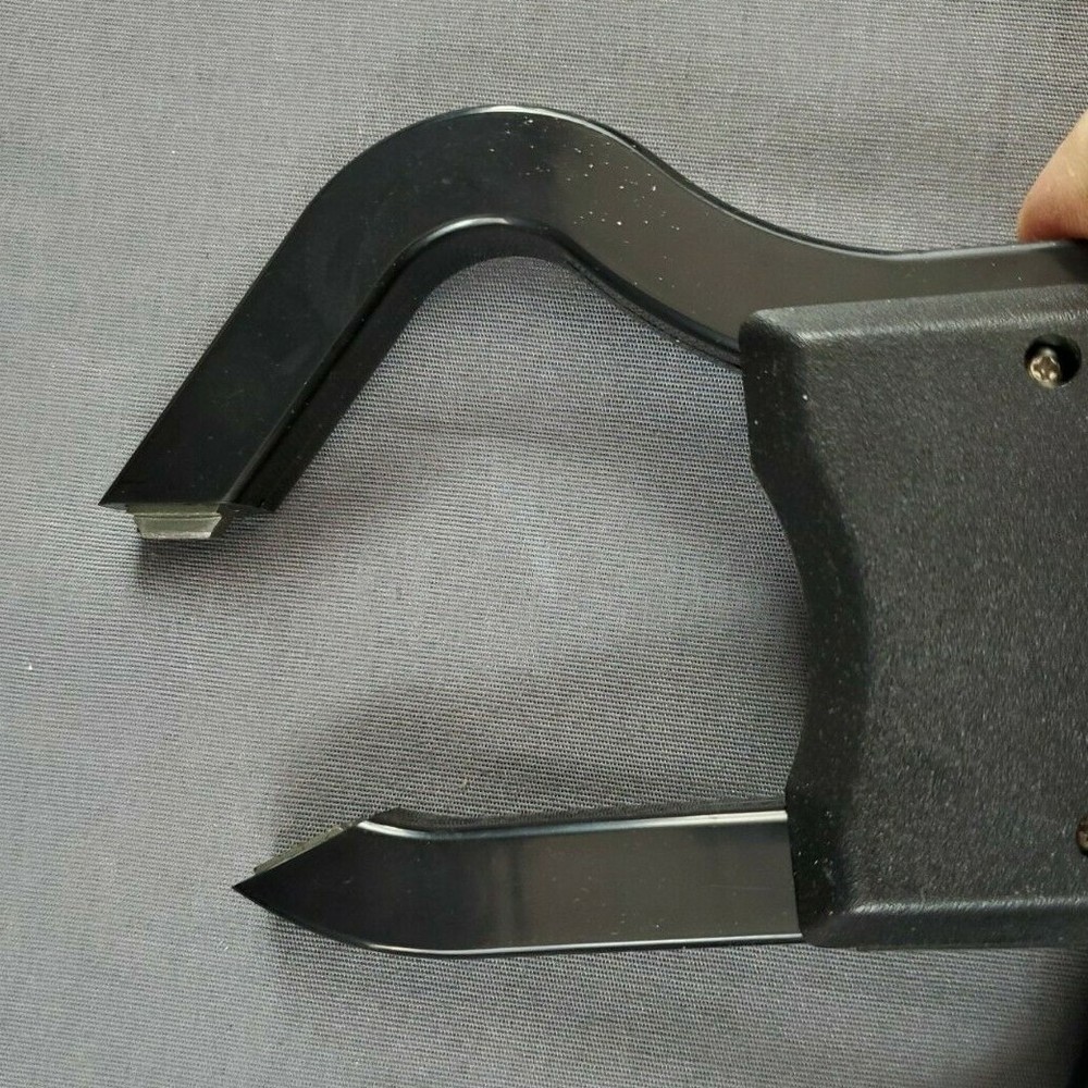 Universal Enterprises CA310 Clamp-on AC/DC Current Probe