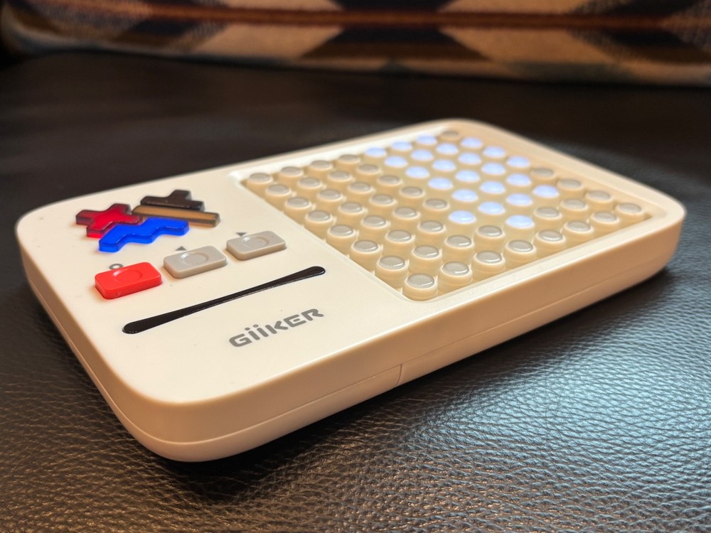 GiiKER Super Blocks Puzzle Game - Replacement Console Only - Working 100%