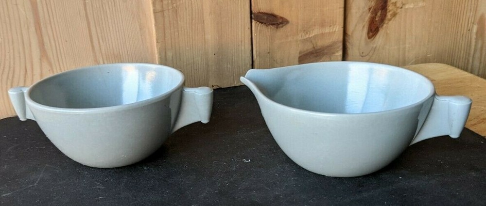SPAULDING DINNERWARE. MELMAC SUGER, CREAMER SET IN GREY. MISSING LID.