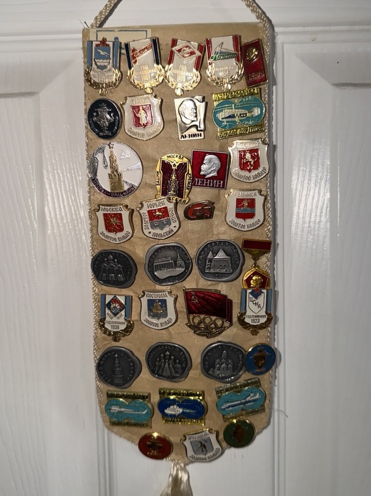USSR Soviet Pin Collection, Monuments, Samovar, Soviet Airlines, Coat Or Arms