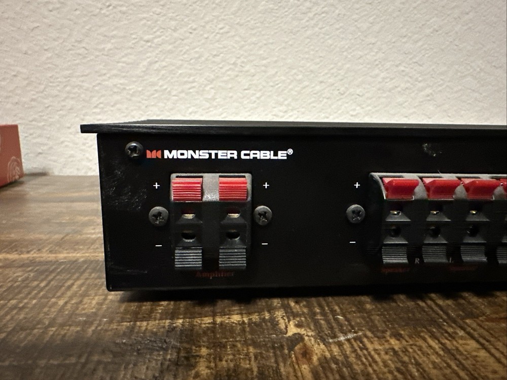 Monster Cable 6 Way Speaker Selector With Amplifier Protection
