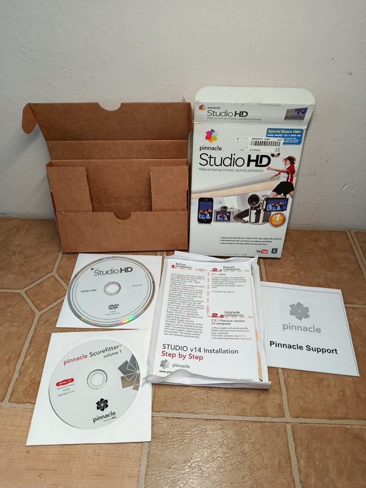 Pinnacle Studio HD Version 14 DVD w/ Scorefitter