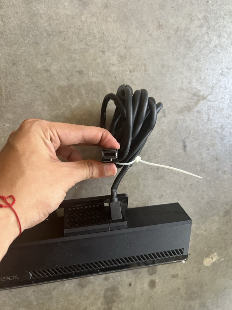 Microsoft Xbox One Kinect Sensor Bar Model 1520 - Black | B1