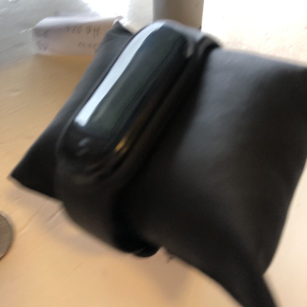 Smartwatch With Dedicated Charge Head