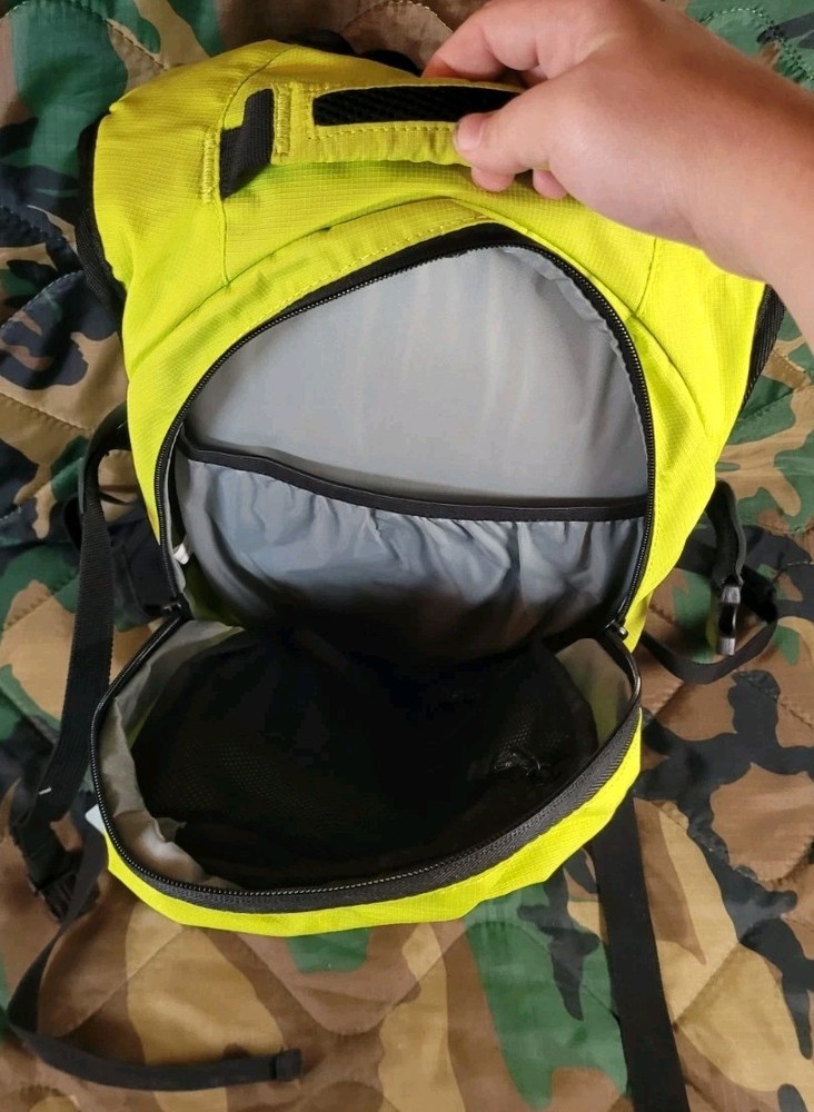 Geigerrig Hydration Pack Neon Yellow
