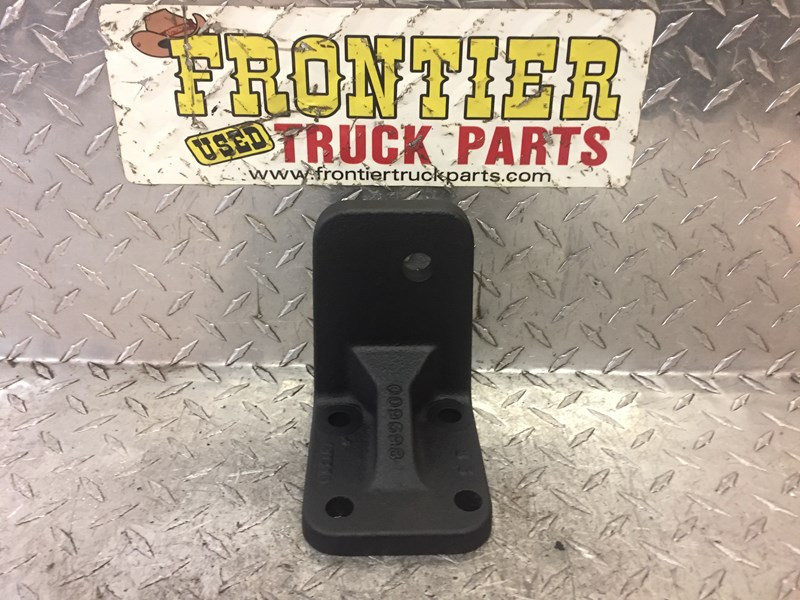 Engine Mount 009698 (548-11237)