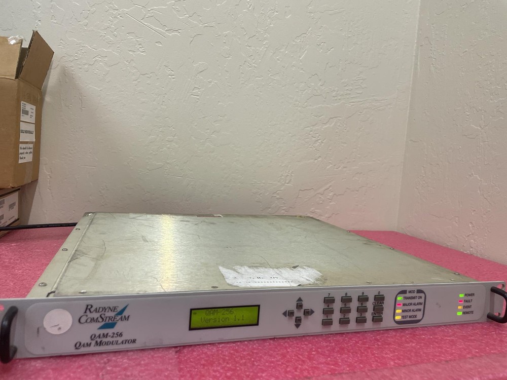 RADYNE COMSTREAM QAM-256 RACKMOUNT MODULATOR