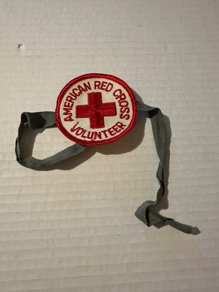 AMERICAN RED CROSS VOLUNTEER PATCH FROM WW11 ERA