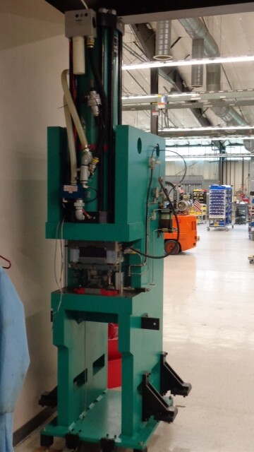 Tox Pressotechnik 75 ton press