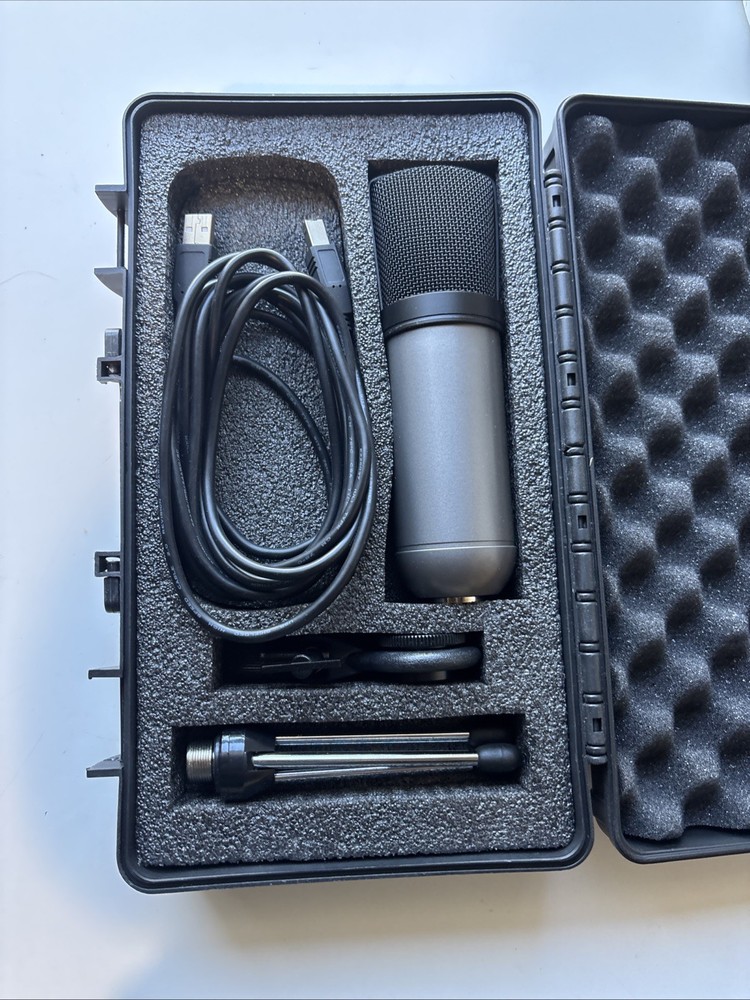 MXL Studio 1 USB Microphone With Case And Stand