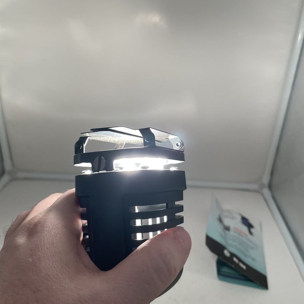 Luxmen VS-100 Video Quartz Light with 2-Wing Barndoor - AC Plug Diffusion Filter