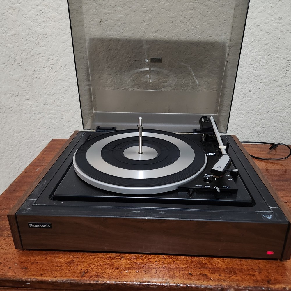 Vintage Panasonic SL-507 3-Speed Automatic Turntable