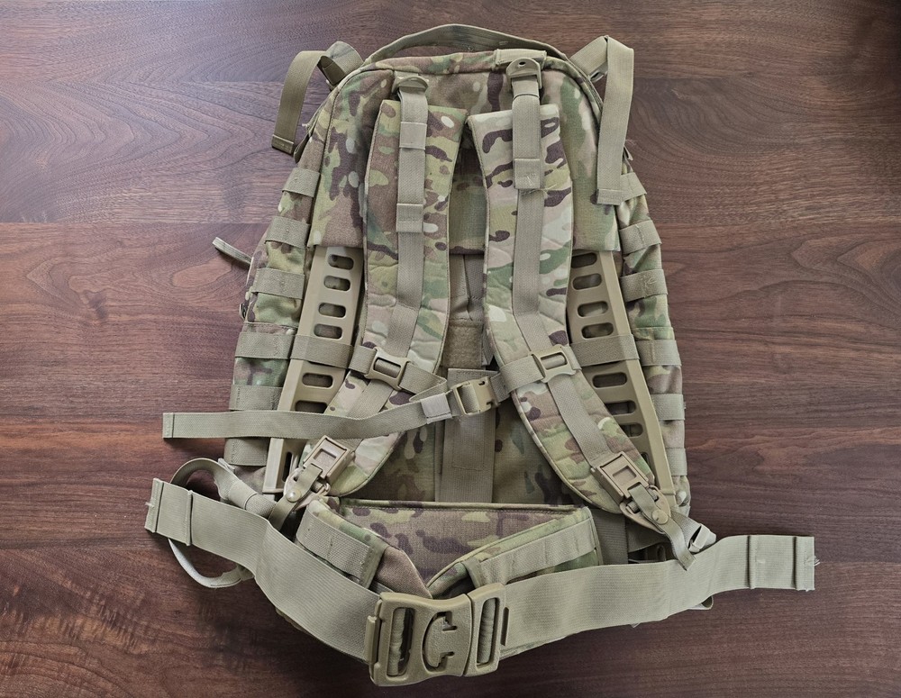 USGI MOLLE II Multicam MEDIUM COMPLETE RUCKSACK RUCK BACKPACK ASSEMBLED