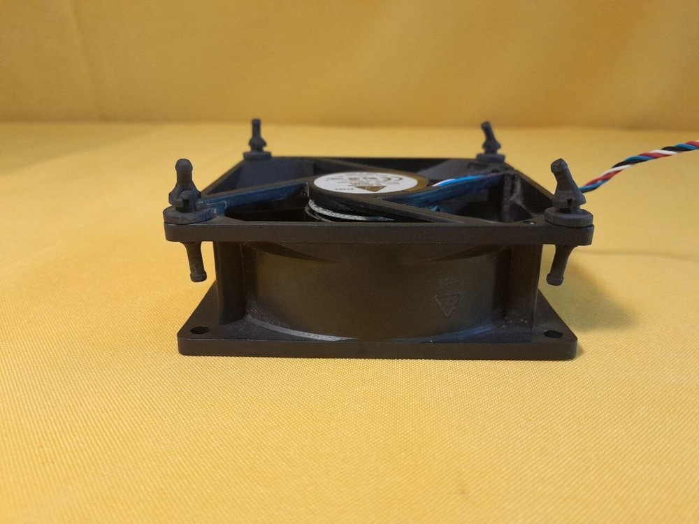 Computer Fan DC Brushless Replacement Cooling EFCO912BF G5883 - ST6-3