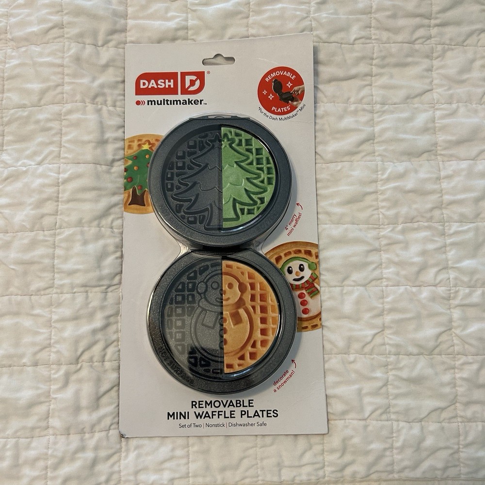 DASH Multimaker Mini System Two 4” Nonstick Removable Waffle Plates Tree Snowman