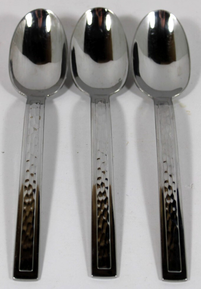 14 Pce. Oneida Stainless Flatware UNKNOWN PATTERN Textured Handle Vietnam 119