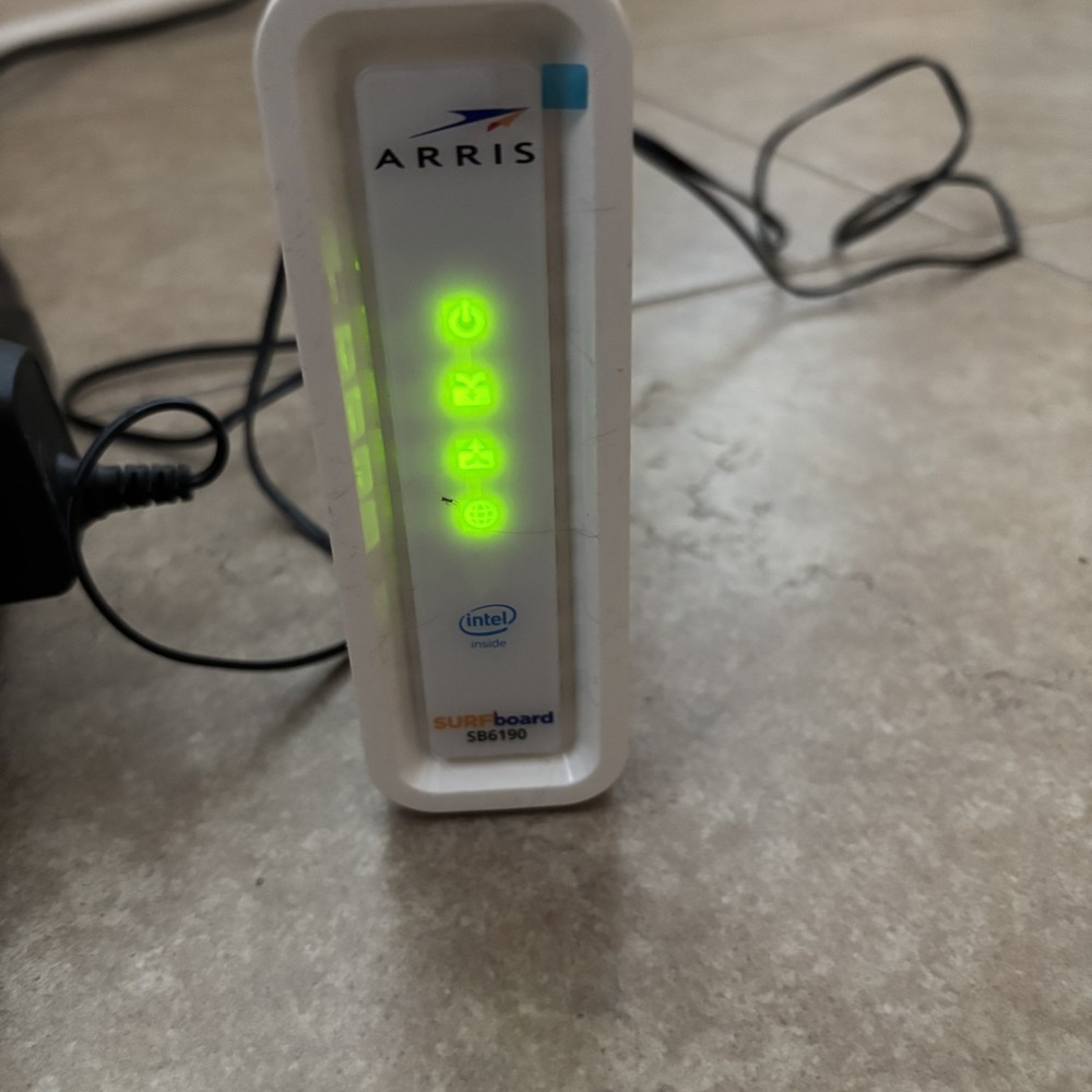 ARRIS Surfboard SB6190 DOCSIS 3.0 Cable Modem White Tested