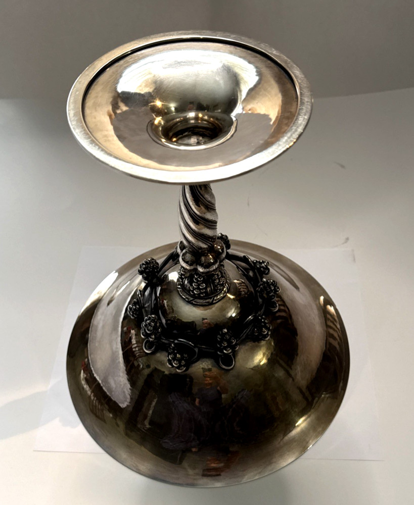 Authentic Georg Jensen Denmark Sterling Silver Large Grape Bowl 264A