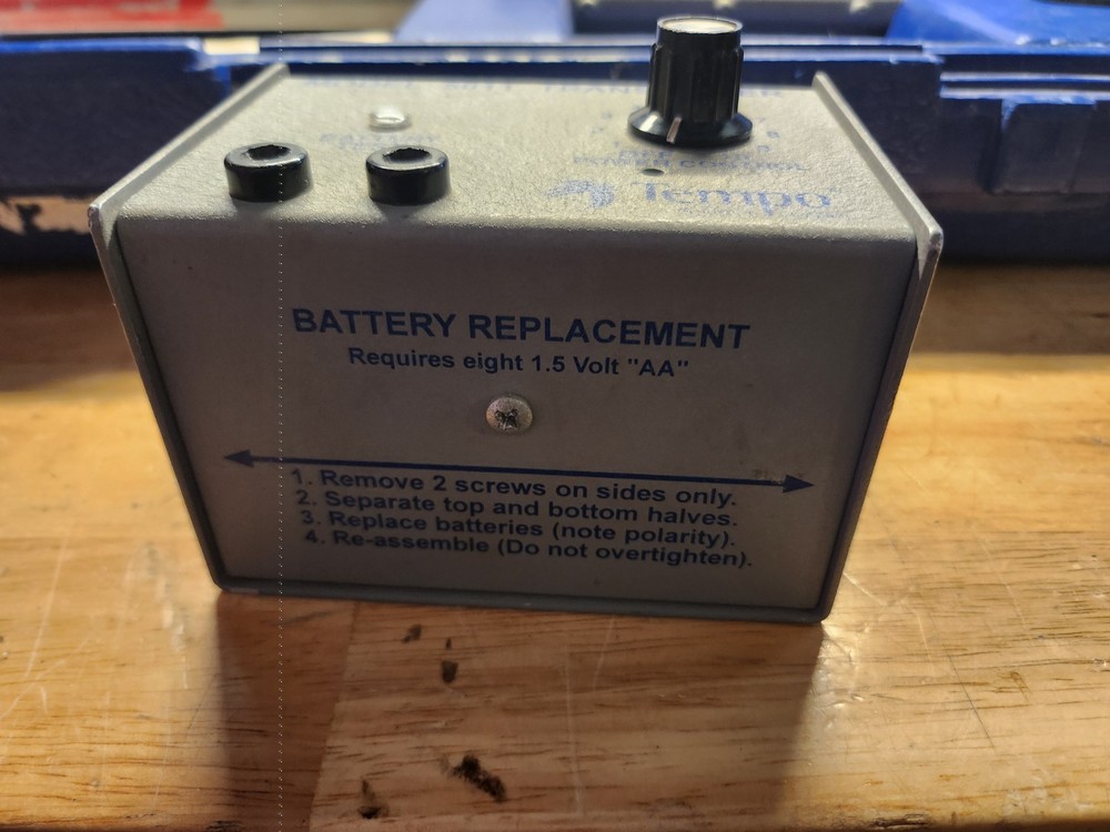 Tempo Model 501 Tracker II Underground Cable Locating System