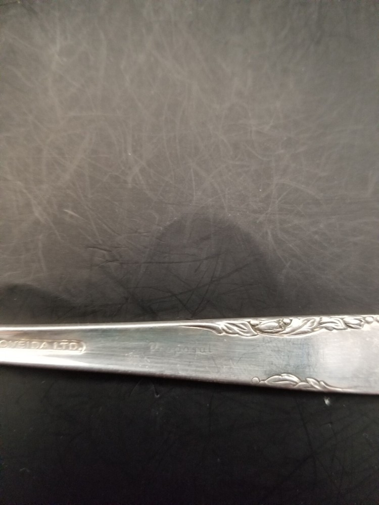 1881 wm.Rogers onieda proposal silverware 8 teaspoons