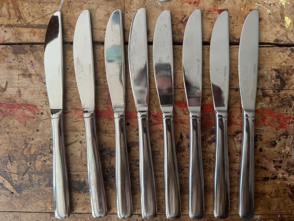 Oneida Strauss Stainless Flatware (set Of 46)