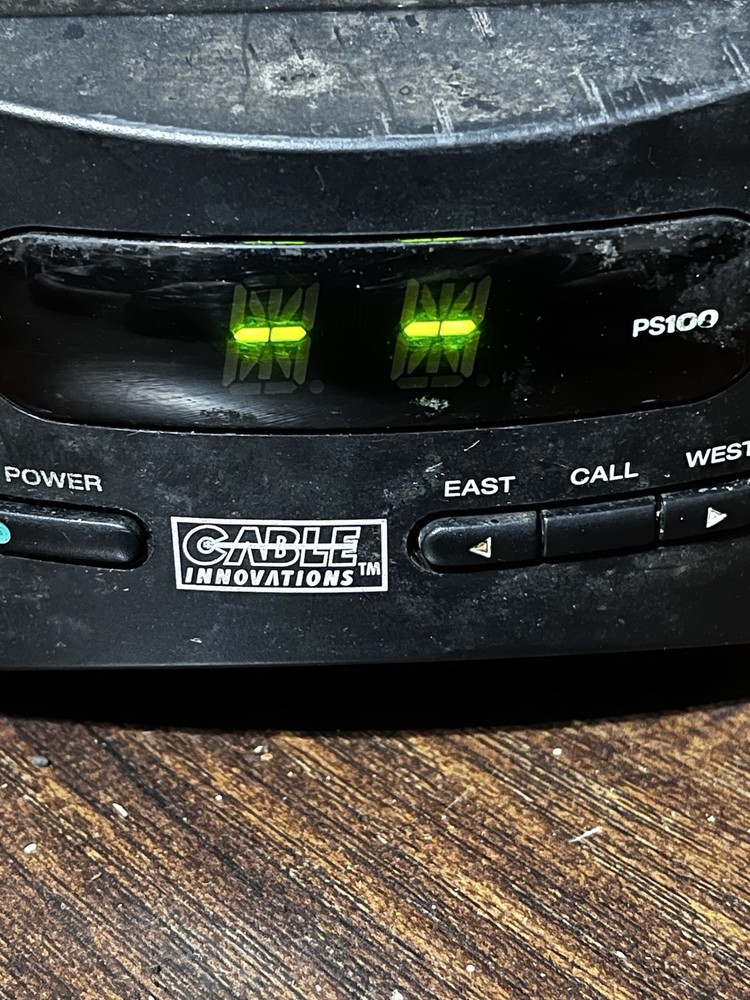 Cable Innovations PS100 Satellite Dish Positioner Controller Tested Power On