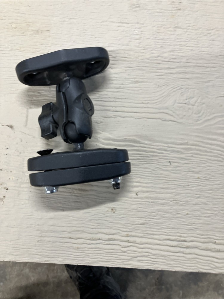 RAM Mount Flat Surface Short Arm RMR# 186-2