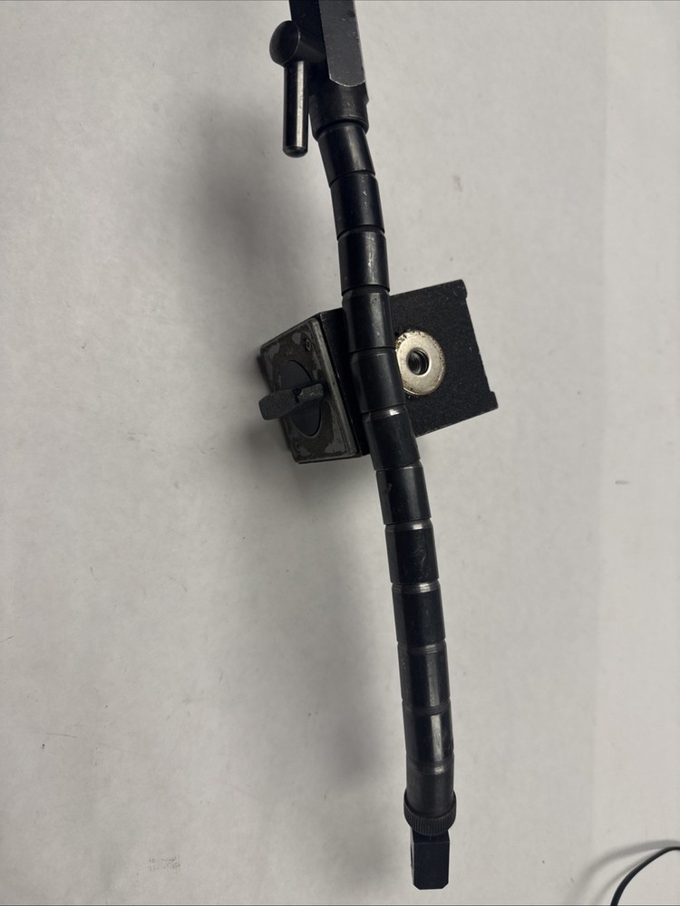 12" FLEXABLE ARM MAGNETIC BASE