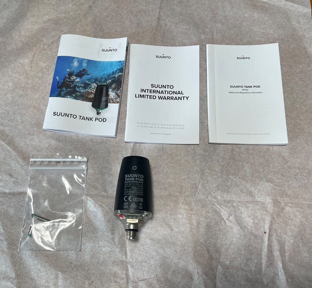 Suunto Eon Core Wrist Dive Computer with Transmitter and USB