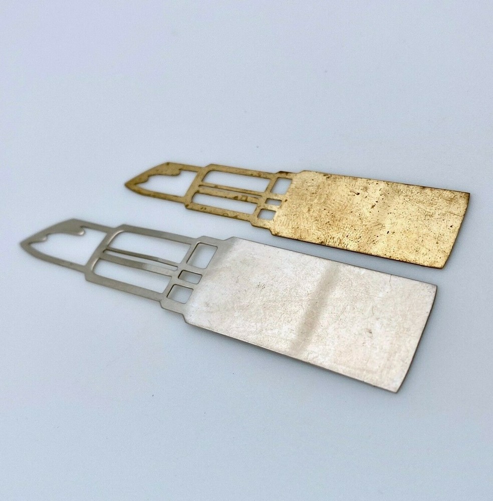 Lipstick Pendant (MP31)