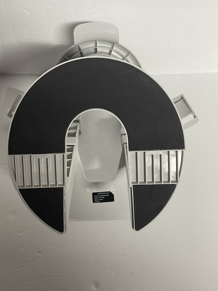 Insignia Stand for Oculus NS-Q2SW - White