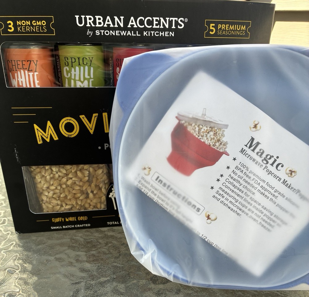 Magic Microwave Popcorn Maker Combo Set Brand New Unopened