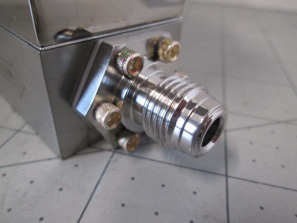 Unit, UFC-1168, Ar, 20 SLM, Mass Flow Controller, New