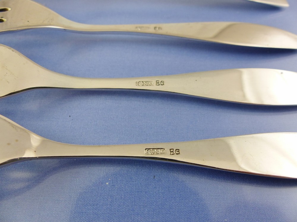 unknown PLAIN PASTRY or PIE FORK SET OF 5 .800 BY BG GERMANY