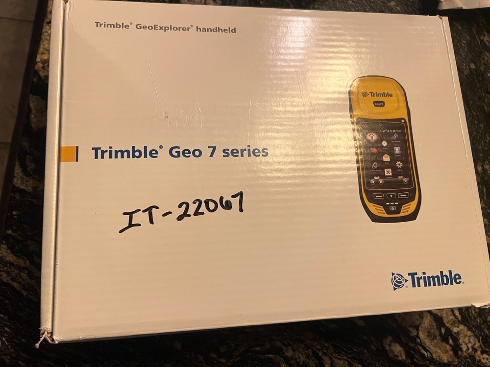 Excellent Trimble Geo 7X with rangefinder, monopole, extra battery, bracket!