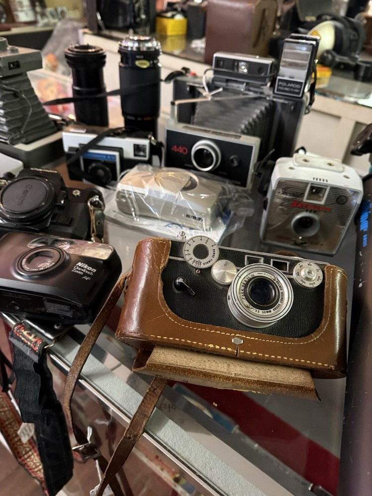 Huge Vintage Camera Lot Untested