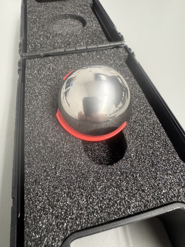 Leica Super Cat Eye Reflector