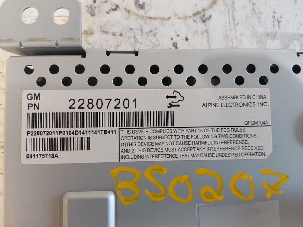 2010-2017 GMC Terrain Dash Mounted Lower 7" Display Screen