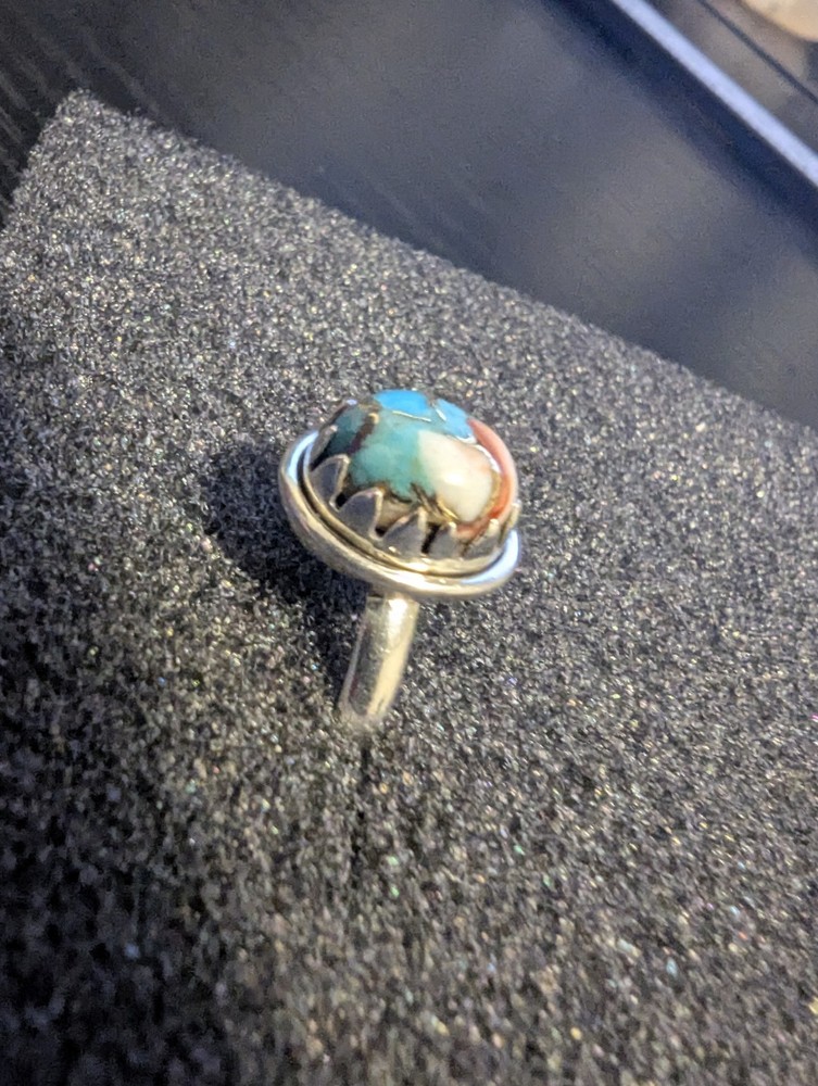 Spiny Oyster Sterling Silver Ring Size 8