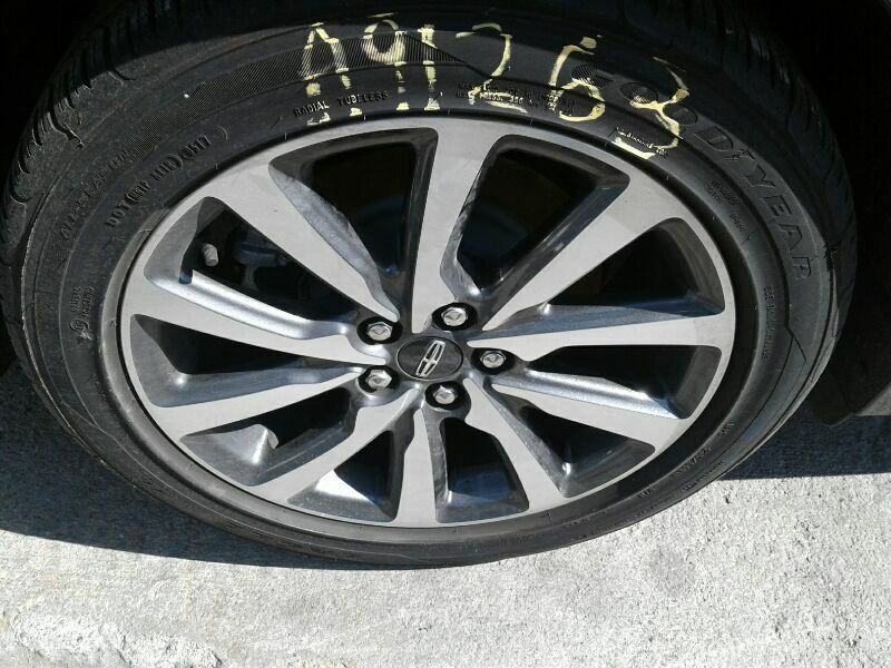 CONTINTAL 2017 Rocker Panel Moulding 76767