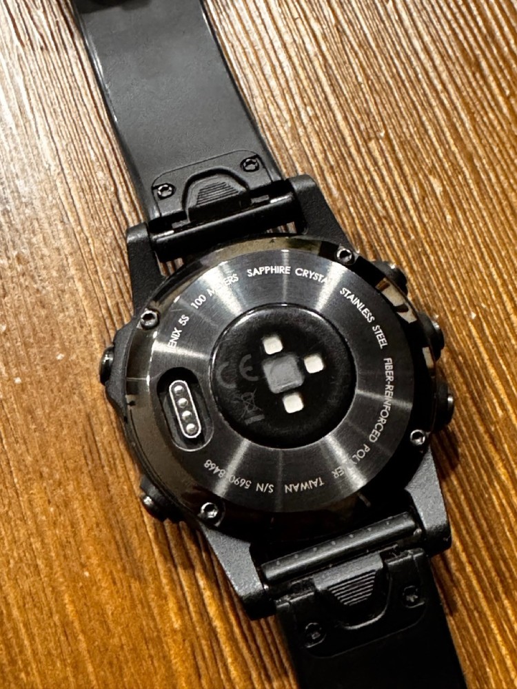 Garmin fenix5s Sapphire Black Used
