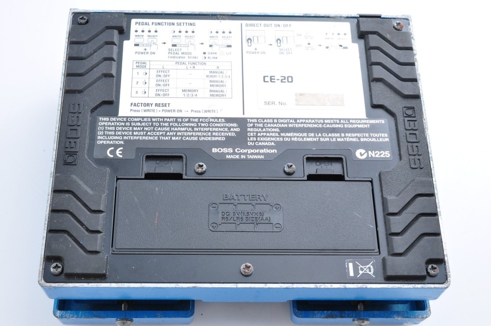 Boss CE-20 Chorus Ensemble Working 1229X2-4